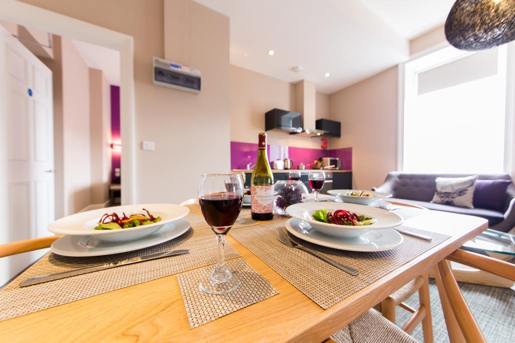 The Spires Serviced Apartments Edinburgh Oda fotoğraf